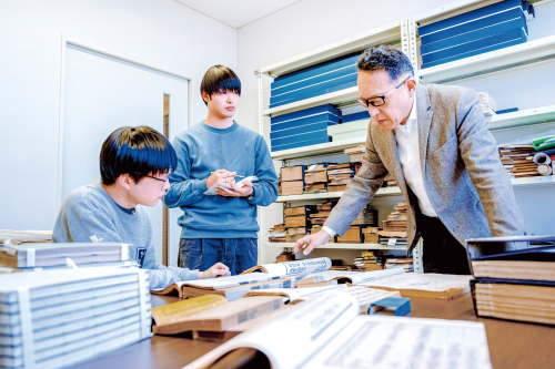 国際日本・中国学科