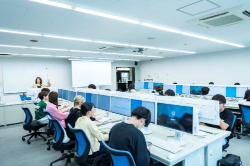 短期大学部商経科