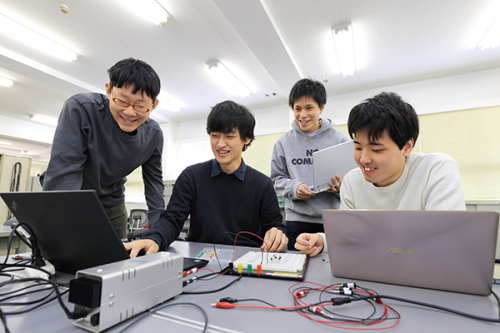 情報工学科（全日制4年）