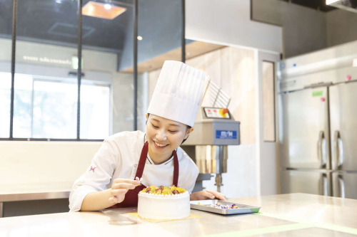 パティシエ＆ショコラティエコース