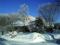 自然に囲まれた2つの研修センター