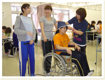 介護福祉士専攻科（1年制）