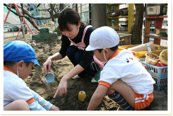 幼稚園教員・保育士養成科（2年制）