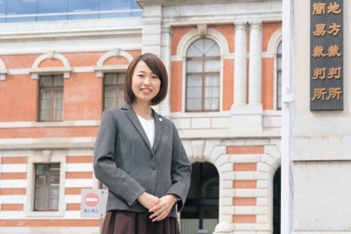 裁判所・検察庁・税務署職員コース