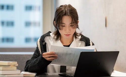 4年制 週5日 ライトノベル・作家専攻