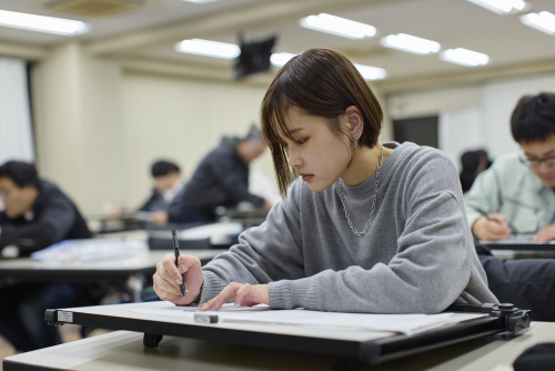 建築・デザイン学科（夜）（2年制）