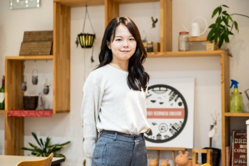  井上　あずみさん