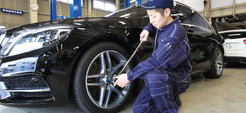 自動車車体工学科