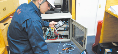 電気電子工学科