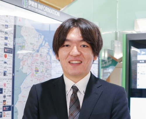 事務系公務員 (1年制)