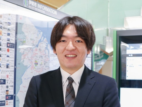 事務系公務員 (１年制)