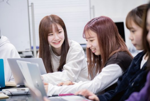 Ｋ-ＰＯＰアーティストマネージャー専攻