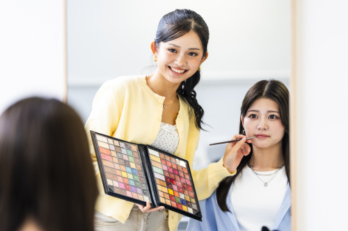 ビューティアドバイザーコース（美容部員）