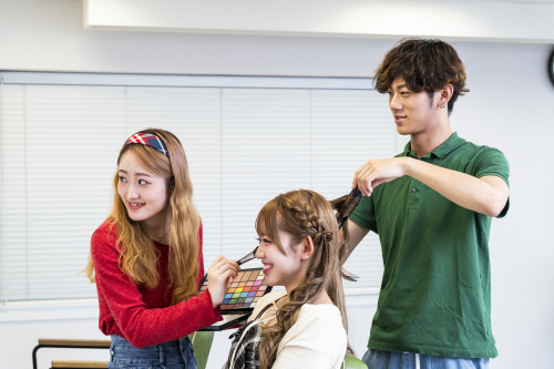 美容学科（2年制）