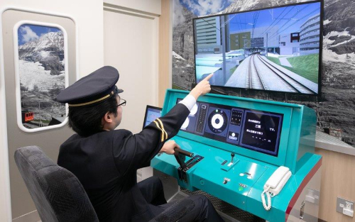 憧れの鉄道業界へ