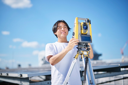 測量設計科（2年課程）