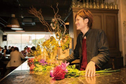 フラワーデザイナー専攻・フラワーショップ専攻