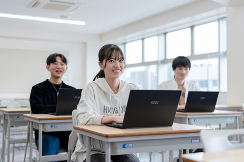 高度情報学科（2年制）