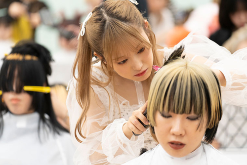 日本美容専門学校