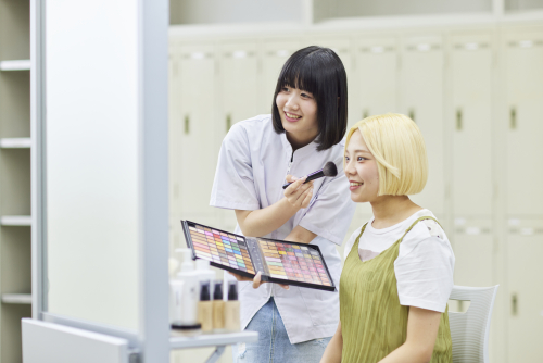 ヘアメイクコース