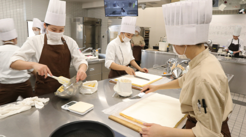 製菓衛生師科（1年制）