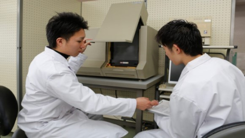 DNAシーケンサー