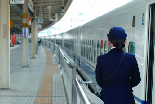 東京ホテル・トラベル・鉄道専門学校見出し3