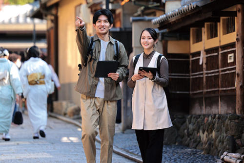 経済学科（現代経済コース、ビジネス経済コース、地域経済コース、グローバル経済コース）