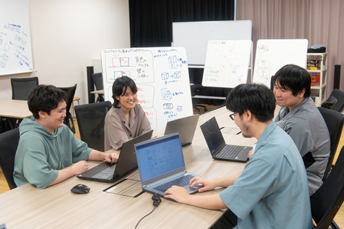 ゲームクリエイター科四年制／ゲームクリエイター科三年制／ゲームプログラミング科／CG映像科（3年制）／デザイン科（3年制）＜グラフィックデザイン専攻／イラストレーション専攻／インテリアデザイン専攻／プロダクトデザイン専攻＞