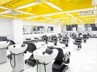 シャンプー実習室