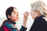 城陽高等学校（京都）出身　フリーランス　メイクアップアーティスト 石倉 美希さん