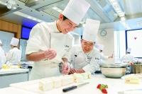 製菓技術科夜間部（１.５年制）