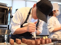 製菓衛生師科2年制コース