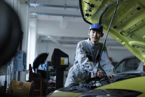 大阪自動車整備専門学校