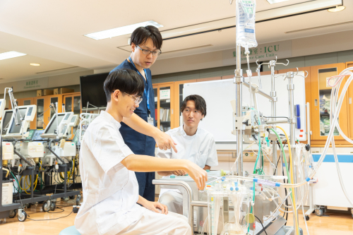 臨床工学科 （3年）