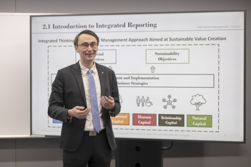 経済学科・ビジネスエコノミクス専攻