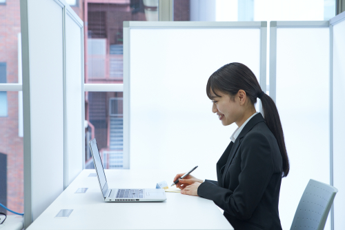 ビジネスライセンス専攻/ビジネスコンピューティング専攻/ビジネス教養専攻