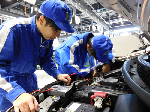 高山自動車短期大学