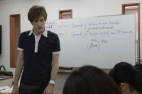 アジア／ヨーロッパ言語科●フランス語コース●スペイン語コース●中国語コース●韓国語コース●インドネシア語コース●ベトナム語コース●タイ語コース