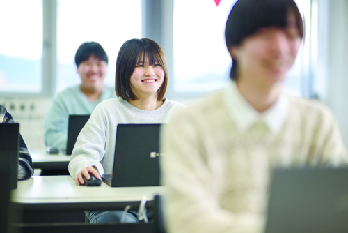 デジタルクリエーション科