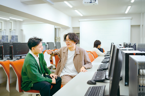 情報処理科（2年制）※基本情報技術者試験 科目A試験免除学科