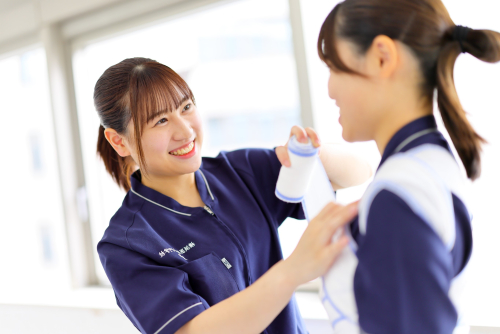 横浜医療専門学校