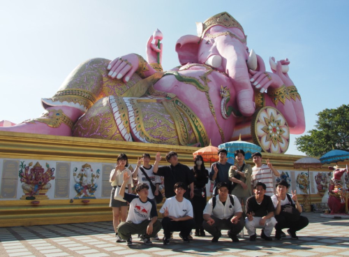 各学科最先端の知識・技術が学べる国へ。