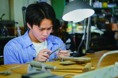 シルバーアクセサリー専攻