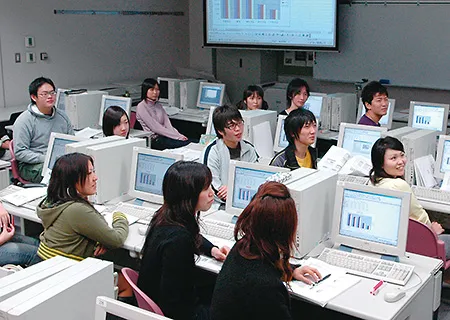 取得可能な関連資格は・・・