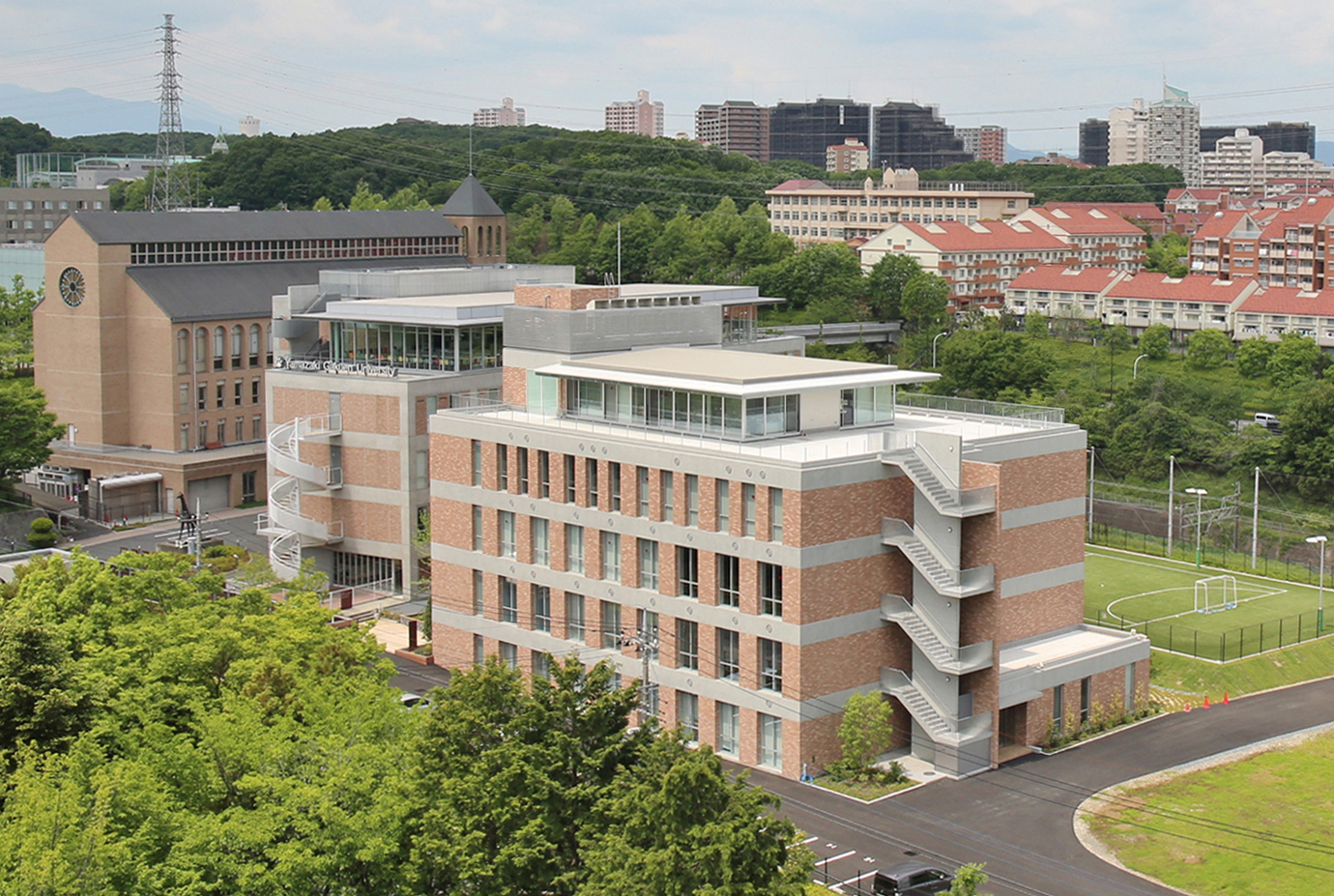 ヤマザキ動物看護大学