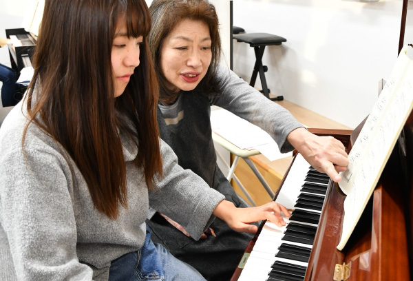 ピアノの授業風景