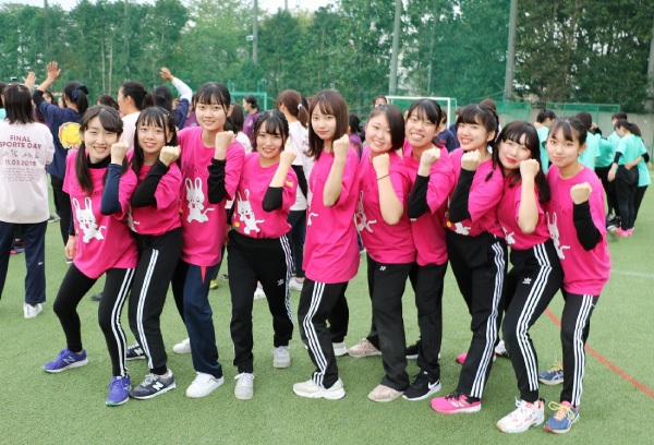 学生イベントの集合写真