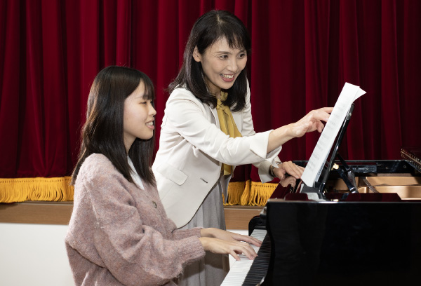 ピアノの実習風景