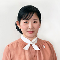 宮崎 詞美教授